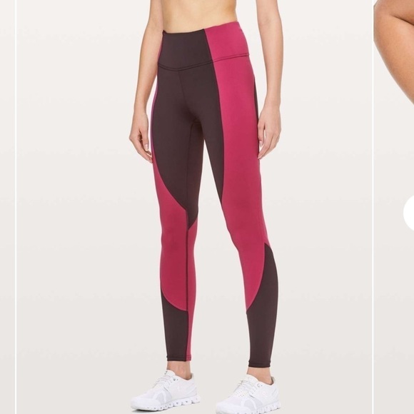 Lululemon Wake & Train 22” Crop Tight Black Satin Star Ruby - Picture 1 of 12